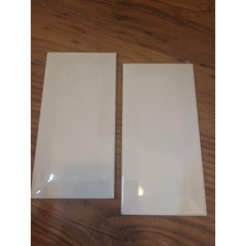 Ceramic wall tiles