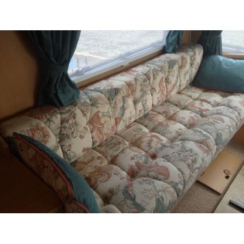 Abi award transtar 1998 caravan very good condition