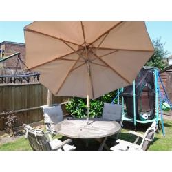 HARDWOOD GARDEN TABLE, CHAIRS AND PARASOL