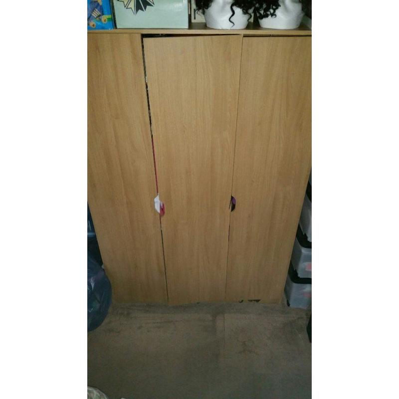 Bedroom Furnitures, Bookshelves, Fridge Freezer