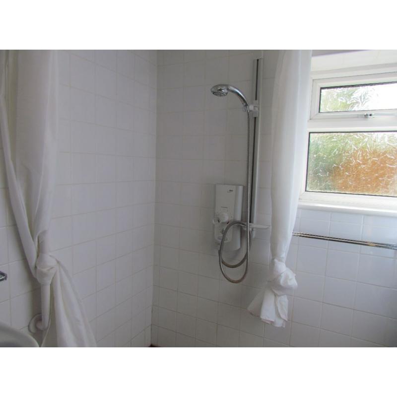DOUBLE ROOM TO RENT NEAR MARYLAND STATION