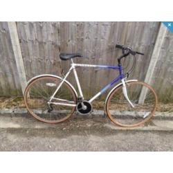 Raleigh Pioneer Gents Hybrid. Very Rare 24" Frame, can deliver
