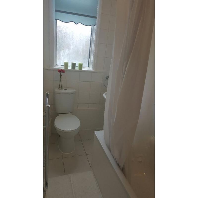Single room in Tooting. Available from 13/06
