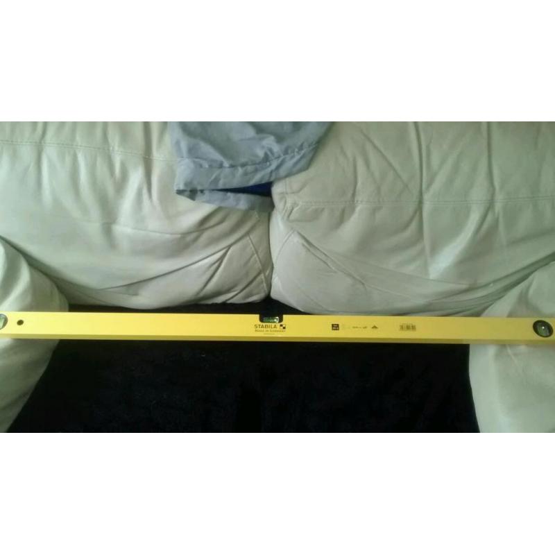 Stabila level