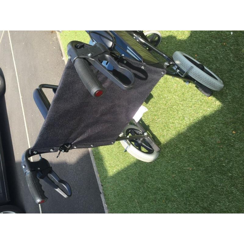Roma Medical Wheelchair inc padded cushion