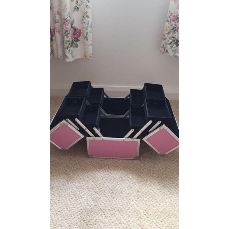 Beautify cosmetic case