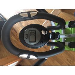 Cross trainer
