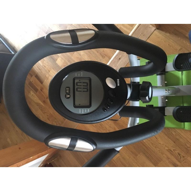 Cross trainer