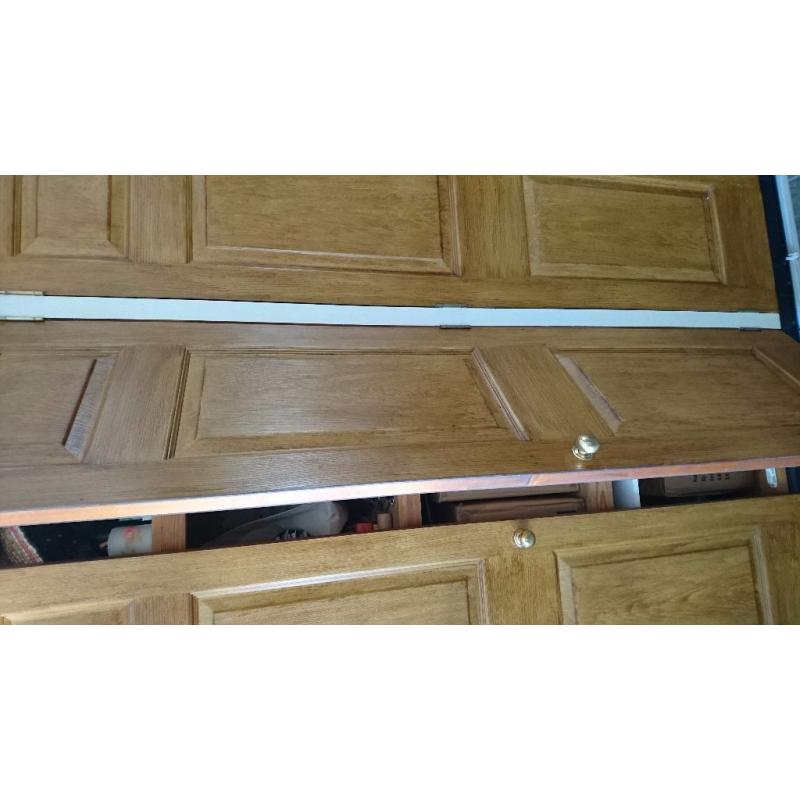 Free cupboard/wardrobe doors x 6 (3 pairs).