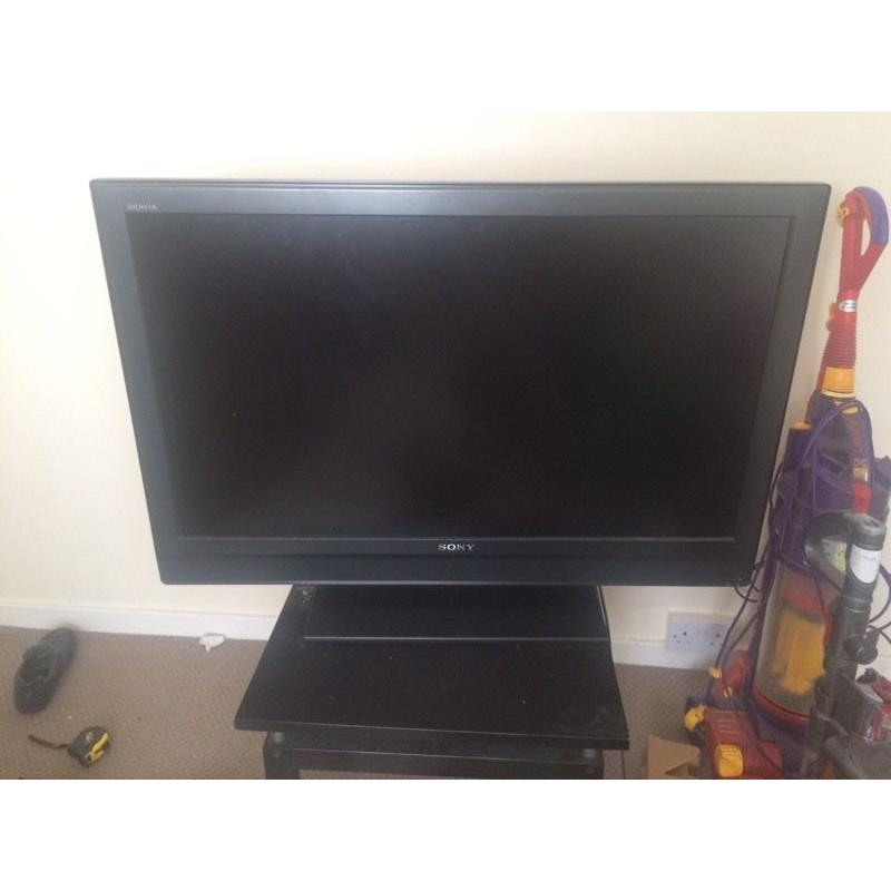 Sony lcd HD freeview tv
