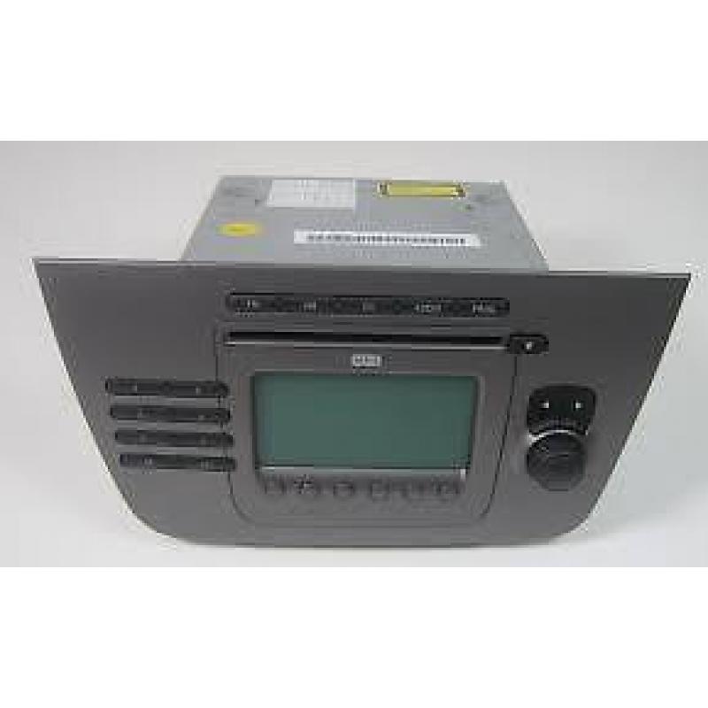 05-09 Seat Leon MK2 Blaupunkt MP3 Radio CD Player OEM