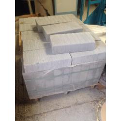 Airiated building blocks