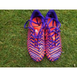 Adidas predito football blade boots size 4