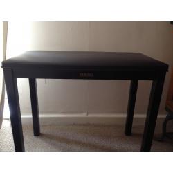 Yamaha seat