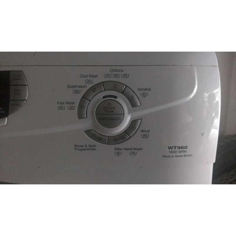Hotpoint Washing machine 1600spin