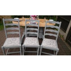 Pine shabby chic farmhouse table and 4 chairs