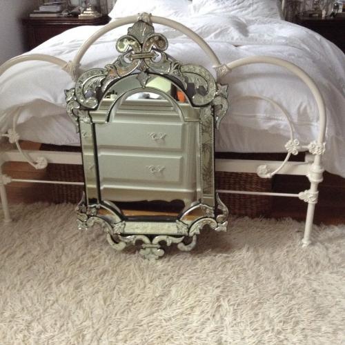 Mirror 3' x 2'