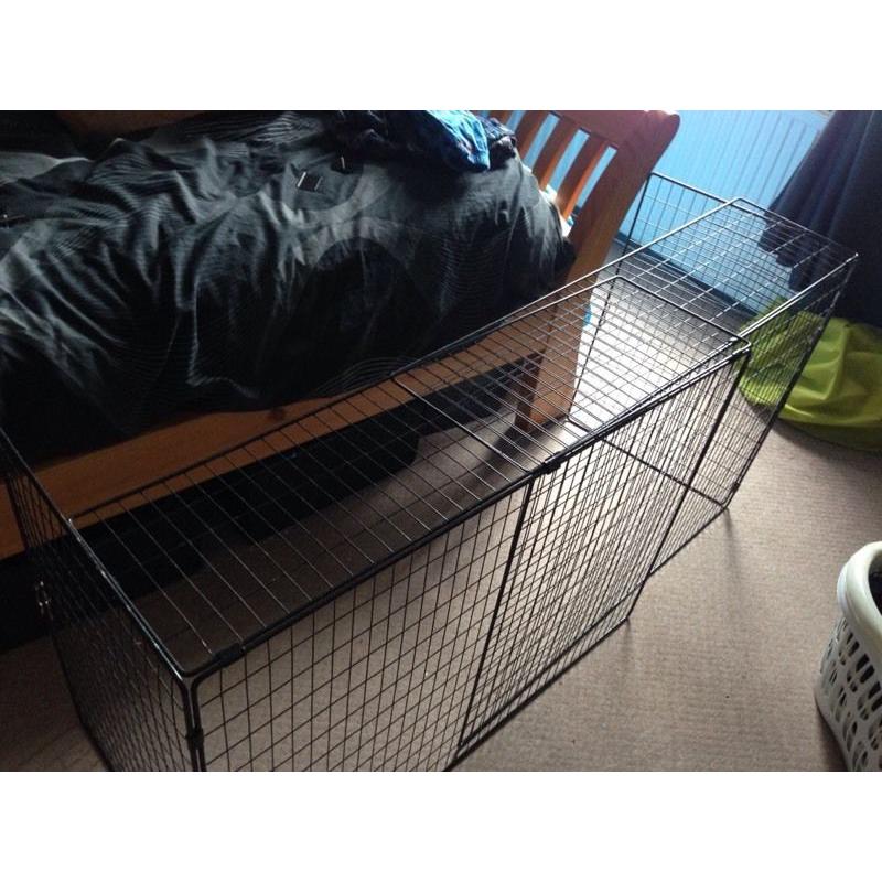 Extendable fire guard
