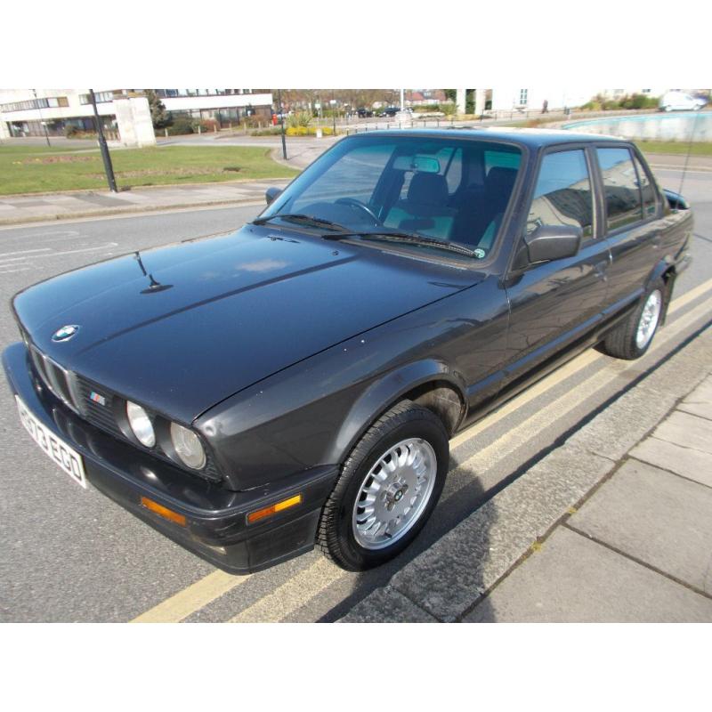 1991 BMW 318 I BLACK