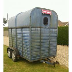 Horse trailer