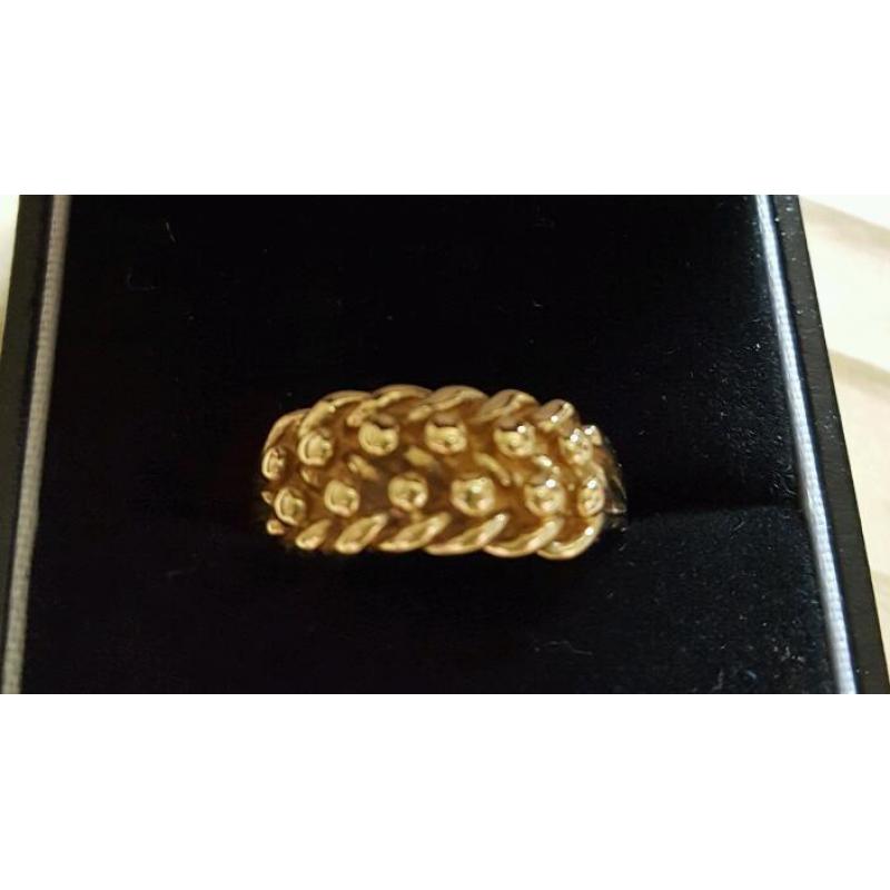 9ct gold keepers ring