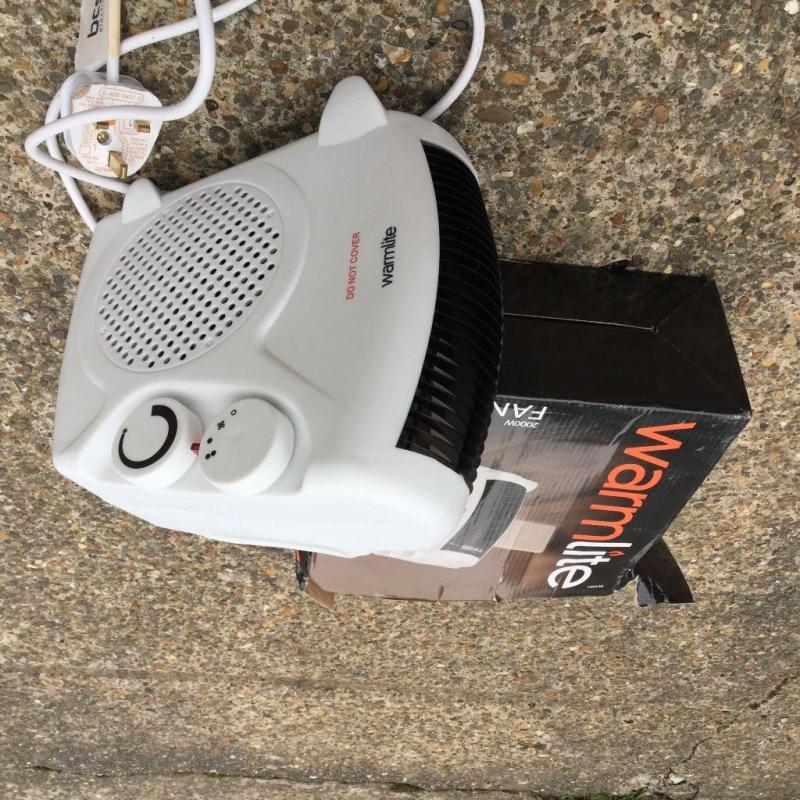 Warmlite 2000w electric fan heater.