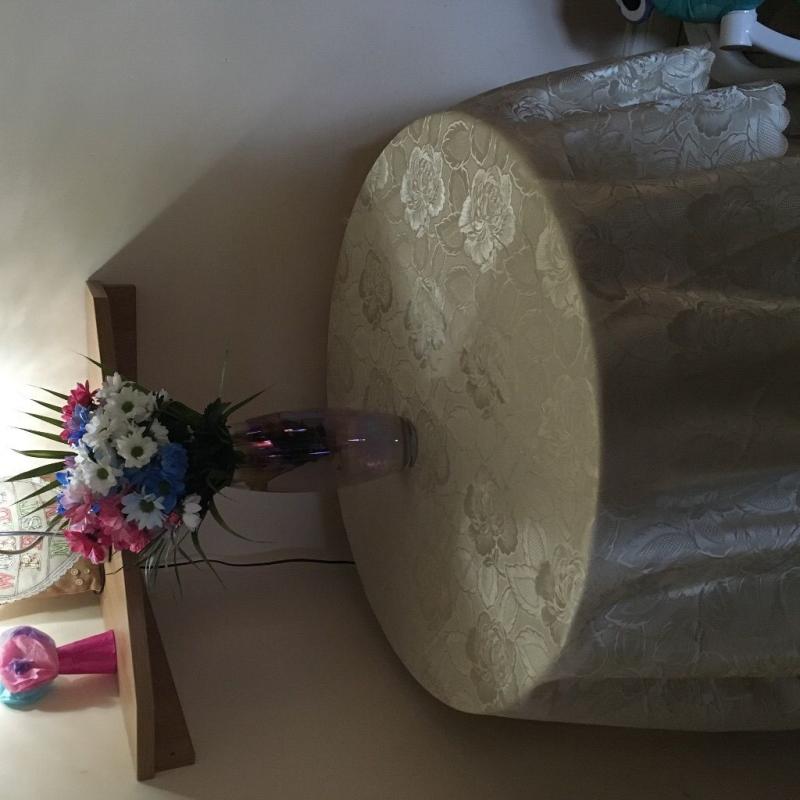 Round table & 4 stools for sale