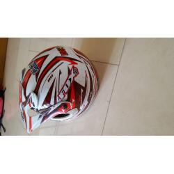Mx helmet