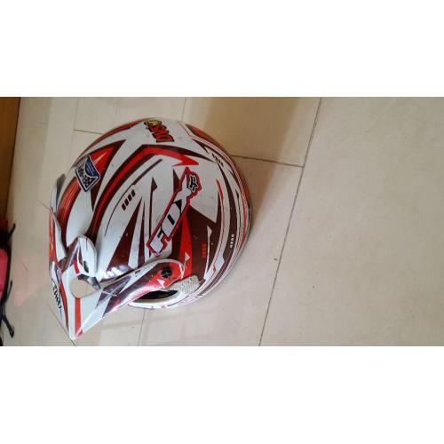 Mx helmet