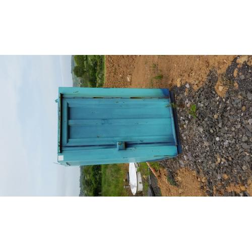 Anti-vandal site toilet (portable toilet, portaloo)