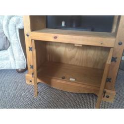TV/storage unit (pine)