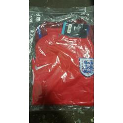 England tops and kids kits