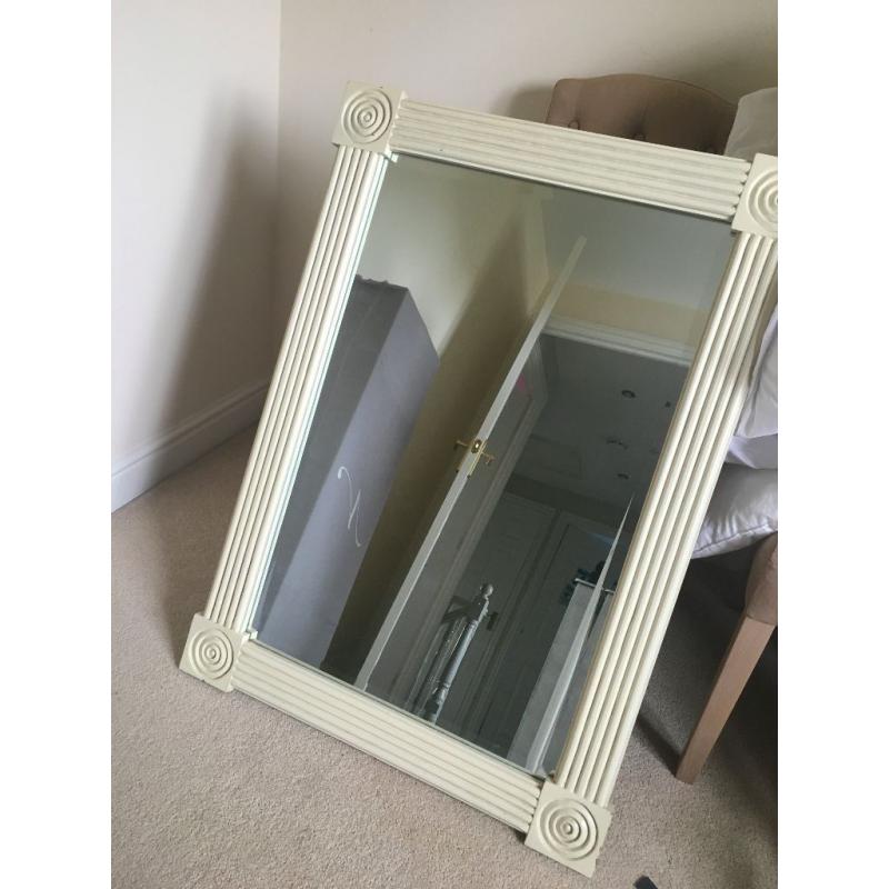 Lovely mirror FOR SALE. Ideal for bedroom, living room or kitchen walls.
