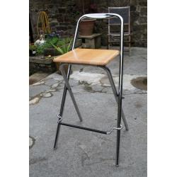 4 x Folding chrome/wood Breakfast bar stools