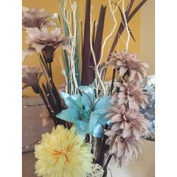 Vase with flowers