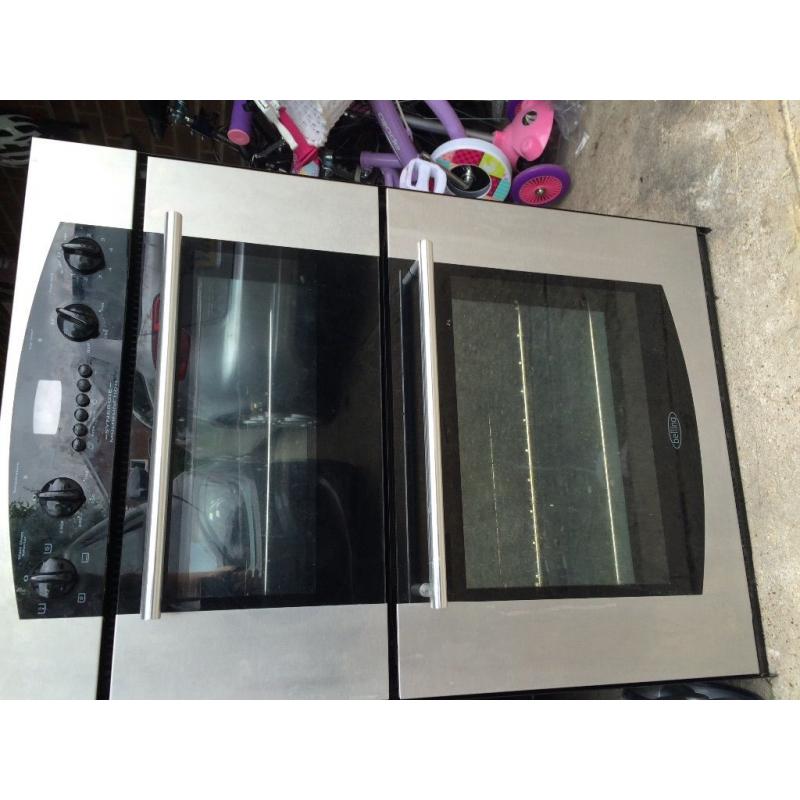 Belling electric integrated double oven and grill.