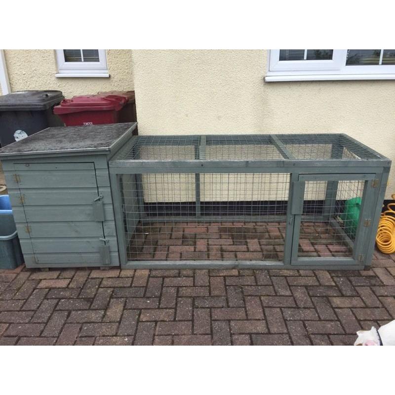 Dog Kennel and Run