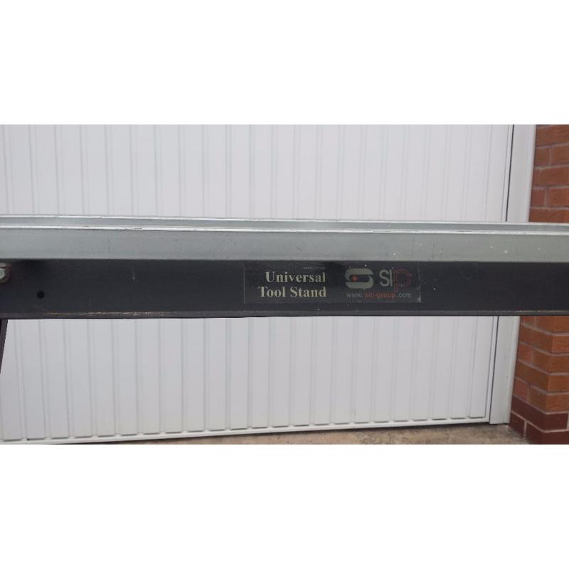UNIVERSAL CHOP SAW TOOL STAND