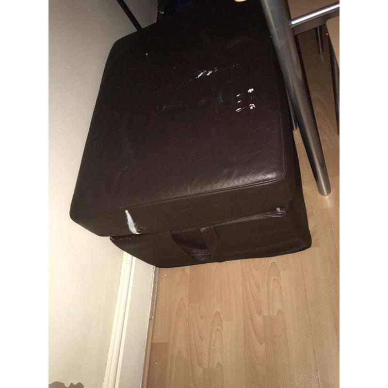 Free ottoman