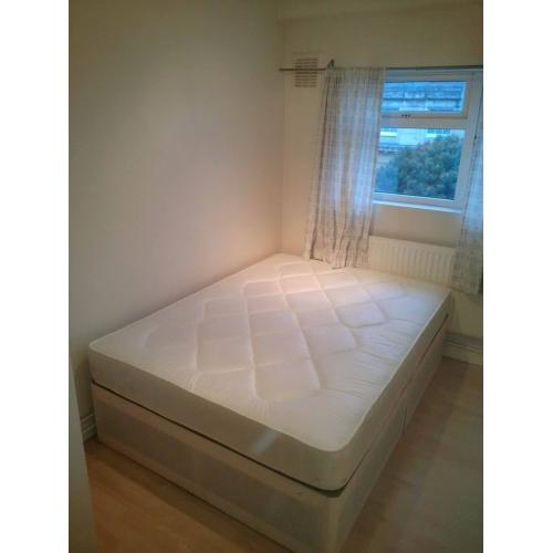 double room in Docklands