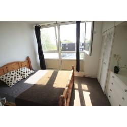 WONDERFUL DOUBLE room PERFECT FOR A COUPLE !! 78K