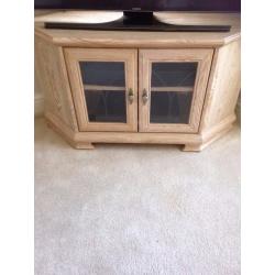 Tv cabinet and display cabinet. Good condition.