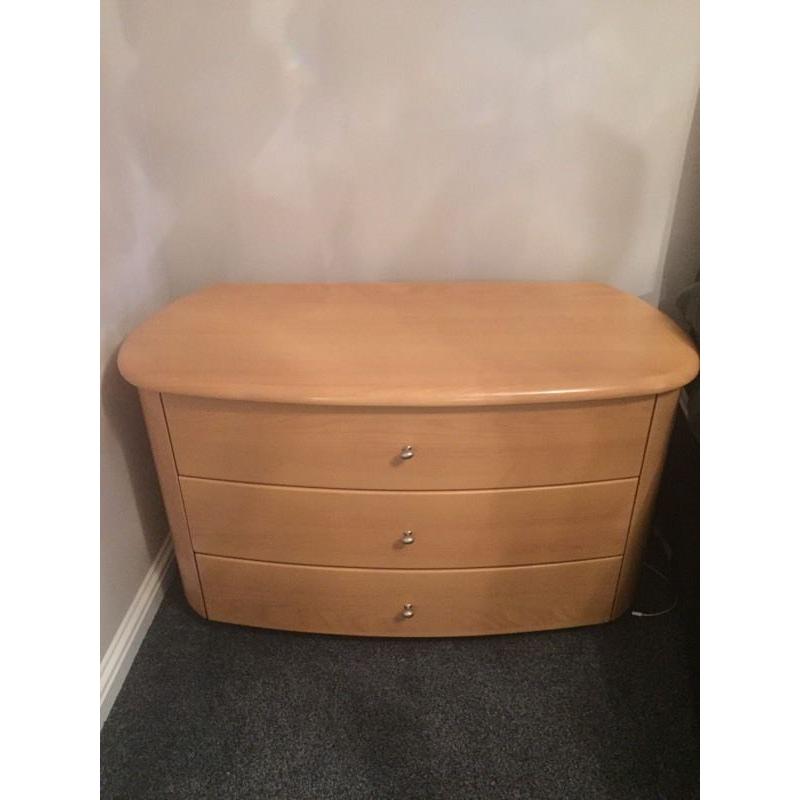 Beech 3 drawer chest of drawers