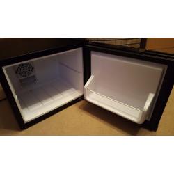 Russell Hobbs RHCLRF17B Mini Refrigerator