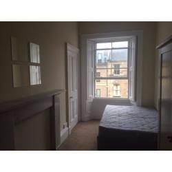 Modern flat available (bills inc) for rent/flatshare from now until late July