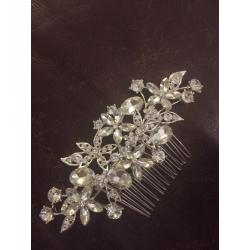 Bridal mixed crystal flower hair comb