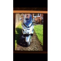 Suzuki Burgman 400