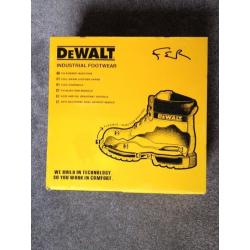DeWALT steel toe safety boots