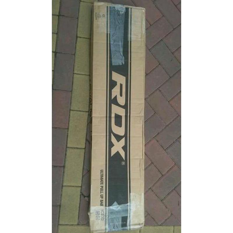 RDX pull up bar.