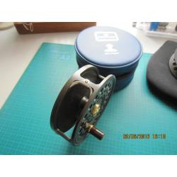 Hardy St. Aiden #8 fly reel + new spare spool.